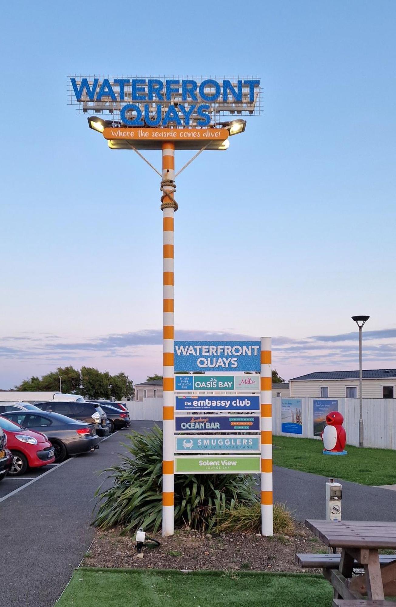 Brookside West Sands Holiday Park Seal Bay Селси Екстериор снимка